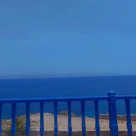 καραμπεικο * Piso Livadi