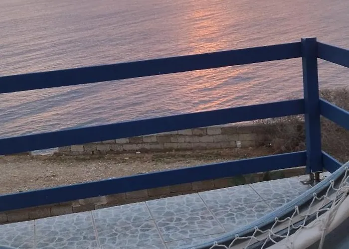 καραμπεικο * Piso Livadi